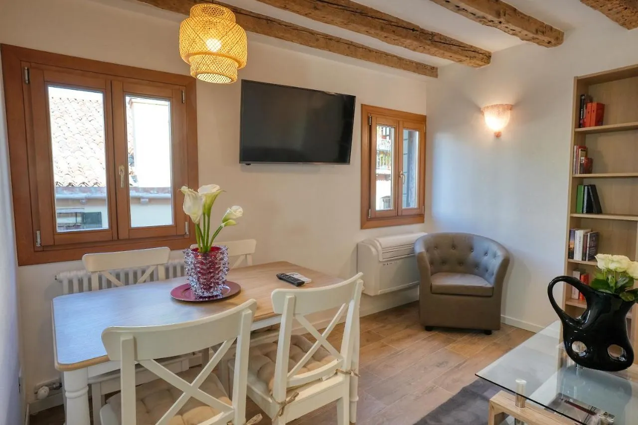 Ecco Suites Apartments Venice 0*,  Italy