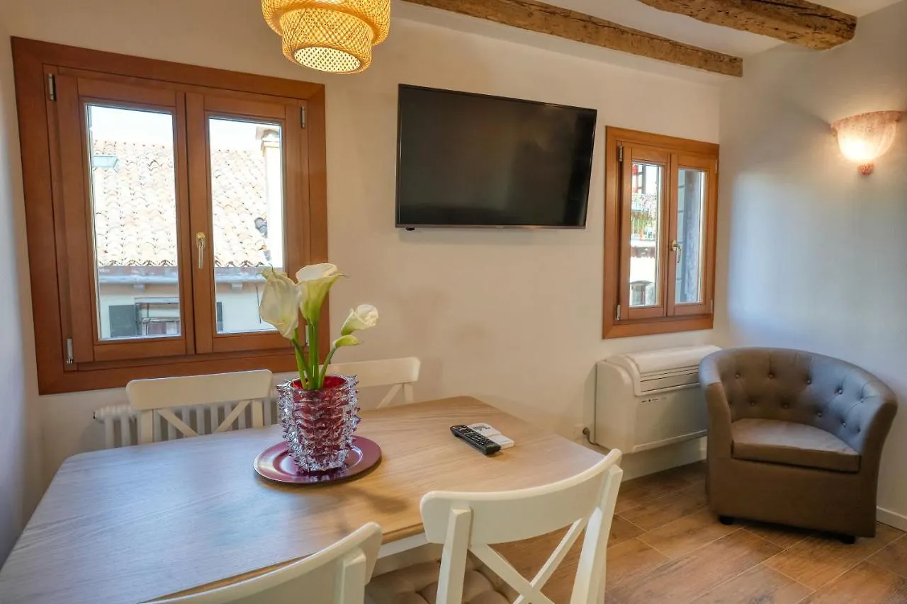 Ecco Suites Apartments Venetië