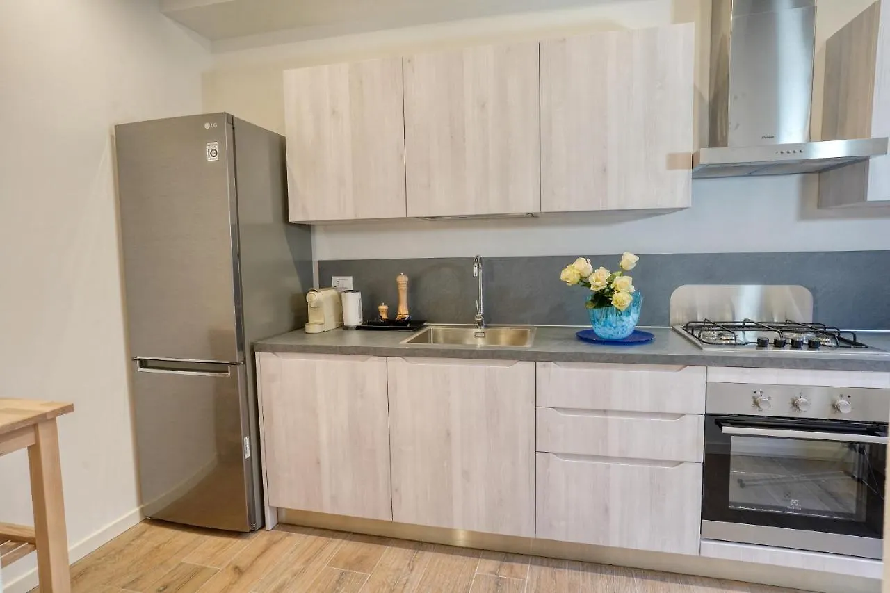 Ecco Suites Apartments Venice