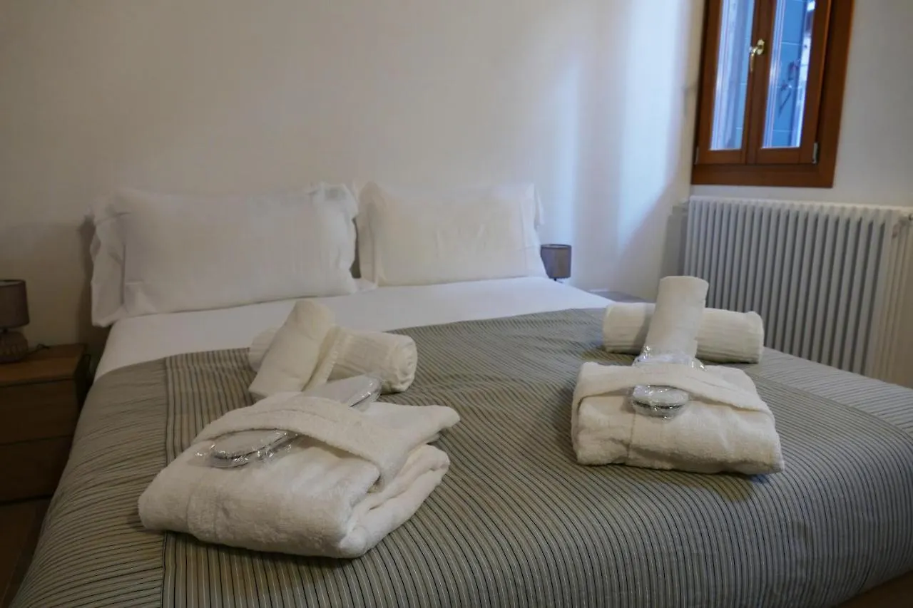 Ecco Suites Apartments Venetië